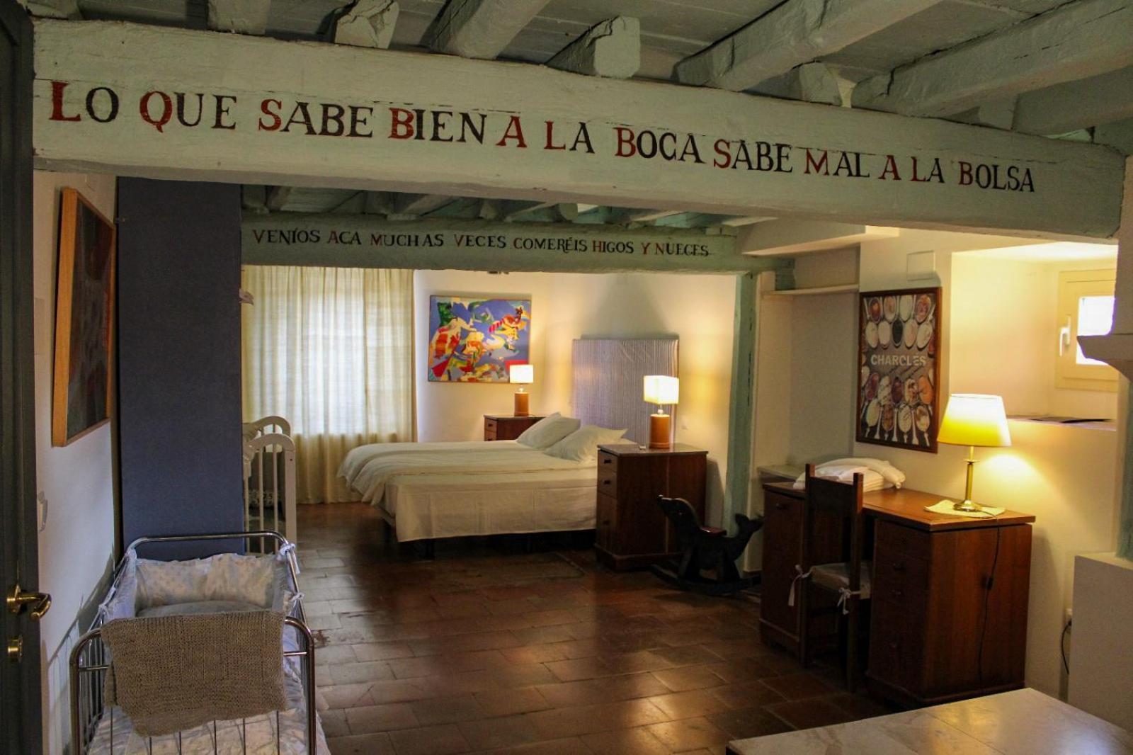 Casa Rural El Horno De La Aldegueela 토레카바예로스 외부 사진