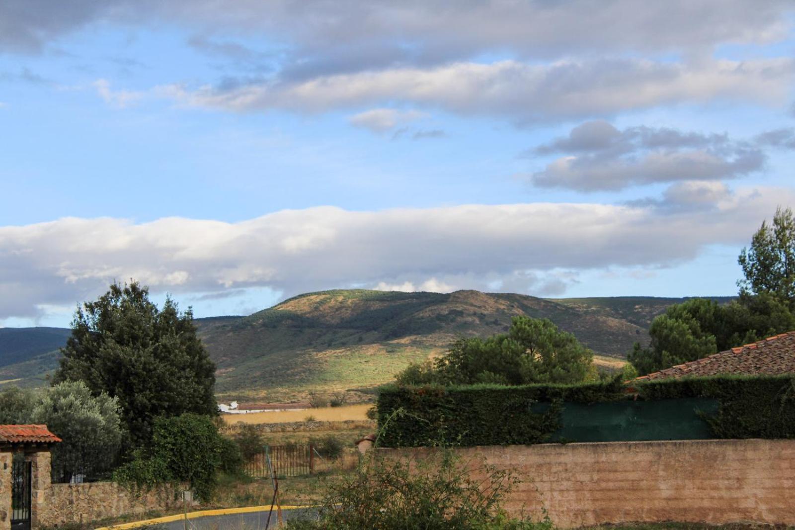 Casa Rural El Horno De La Aldegueela 토레카바예로스 외부 사진